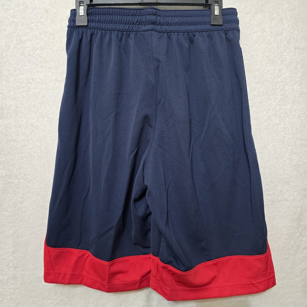 Nike Men's Athletic Shorts in Navy and Red - Picture 7 of 10